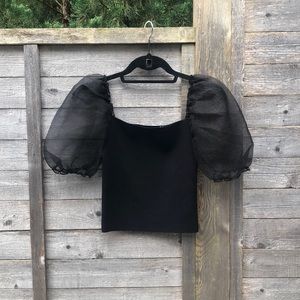 ZARA Black Ribbed Top w/ Bubble Sleeves